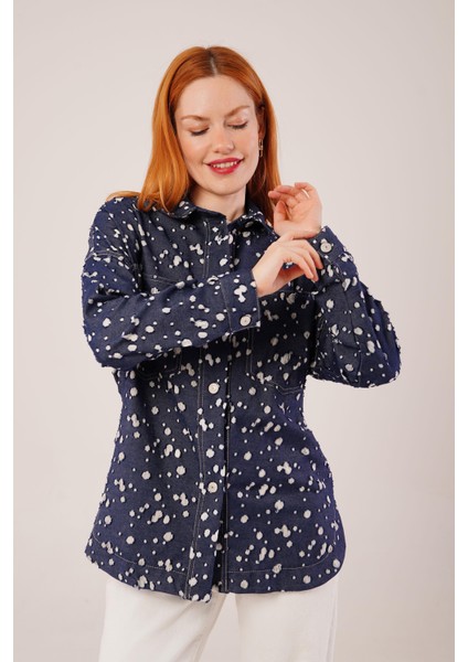 Eskitme Görünümlü Denim Mavi Gömlek