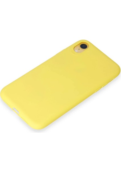 Apple iPhone Xr Kılıf First Silikon - Sarı Gnzrz
