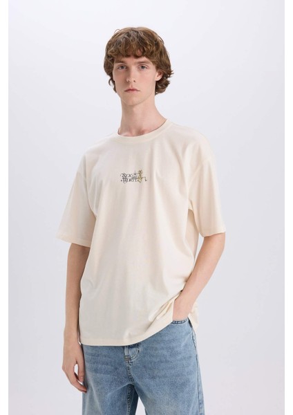 %100 Pamuk Rick and Morty Boxy Fit Bisiklet Yaka Sırt Baskılı Kısa Kollu Tişört E3267AX25SM modelleri