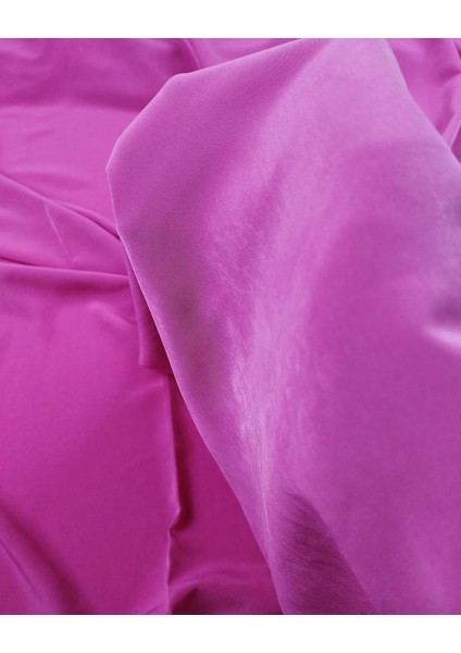 Ince Krep Pembe Renkte (En 145 cm x Boy 175 Cm)