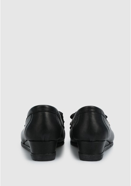 Siyah Deri Kadın Ayakkabı fırsatları