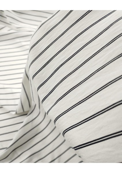 Aerobin Dokuma Siyah Ekru Enine Çizgili (En 160 cm x Boy 225 Cm) fiyatları