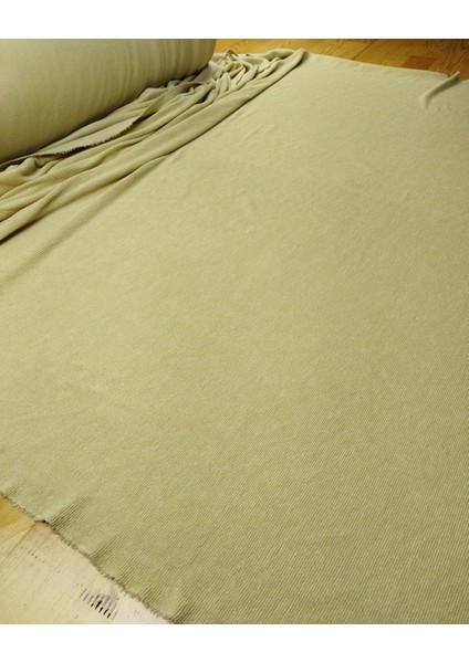 Bej Renkte Jarse Benzeri Örme (En 130 cm x Boy 140 Cm)