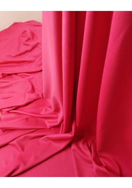Pembe Renkte Sıkı Örgüde Jarse (En 130 cm x Boy 310 Cm)