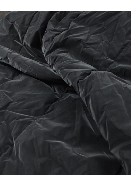 Montluk Kapitone Siyah Renkte (En 140 cm x Boy 220 Cm) fiyatları