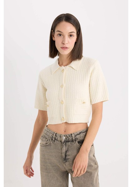 Cropped Fit Gömlek Yaka Düğmeli Triko Kısa Kollu Hırka E1977AX24WN fırsatları