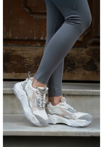 Kadın Sneaker Kalın Taban Bağcıklı Çok Parçalı Spor Ayakkabı Mizon Beyaz fırsatları