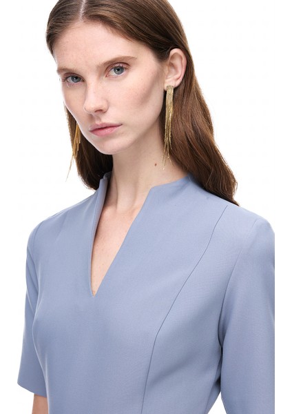 Gri V-Yaka Slim Fit Diz Altı Elbise modelleri