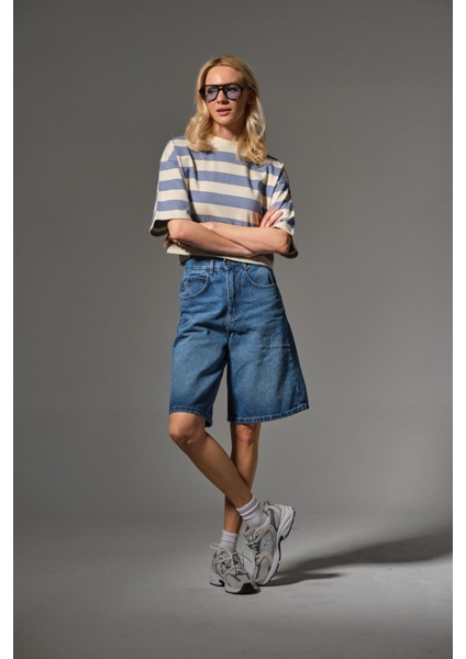 Toka Detaylı Bol Kesim Rahat Baggy Jean Kot Salaş Kadın Bermuda Diz Altı Denim Şort @casoria