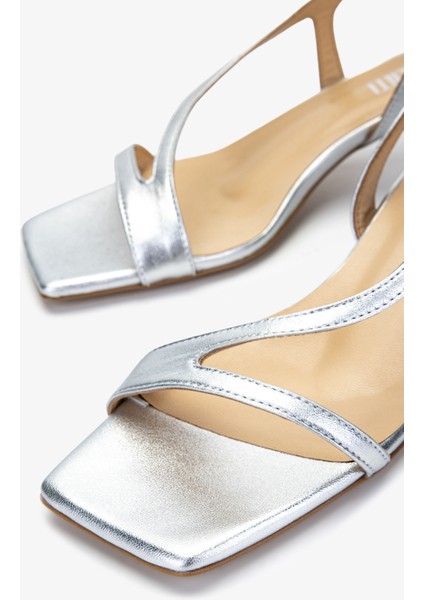 Kadın Bej Topuklu Ayakkabı 1078 1010 Bn Ayk Y25 Nude Dr modelleri