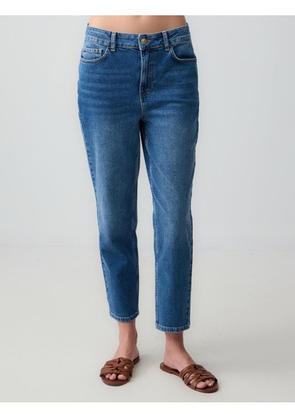 Mid Rodeo Düz Kesim Yüksek Bel Normal Paça Denim Pantolon fırsatları