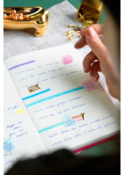 Sert Kapak Velvet Defter A5 100 Gr. 160 Sayfa Ivory. Çizgili. Açık Mavi