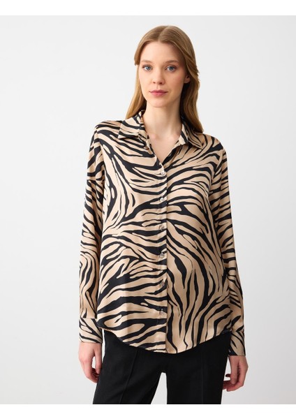 Bej Çizgi Desenli Uzun Kollu Saten Dokuma Gömlek