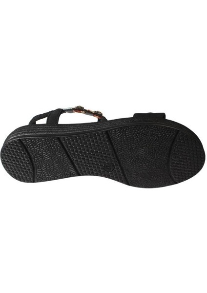 Yazkış Kadın Siyah Ten Cilt Tek Bantlı Üzeri ve Bileği Taşlı 4cm Arkası Lastikli Kalın Taban Sandale fırsatları