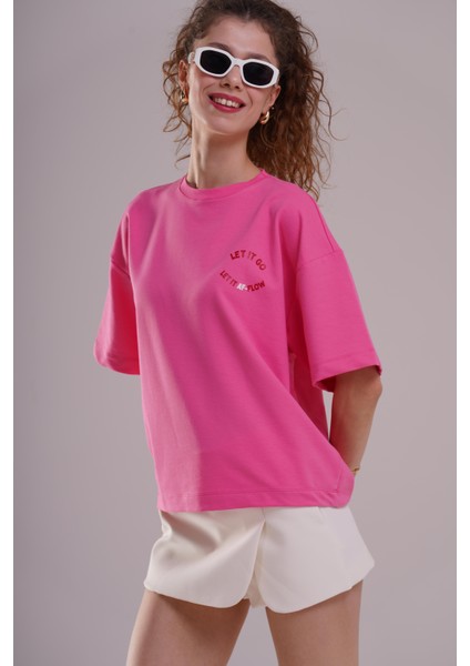 Kadın Pembe Oversize Tişört - Let It Go Baskılı fiyatları