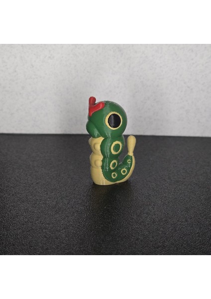 Caterpie Pokemon Figürü