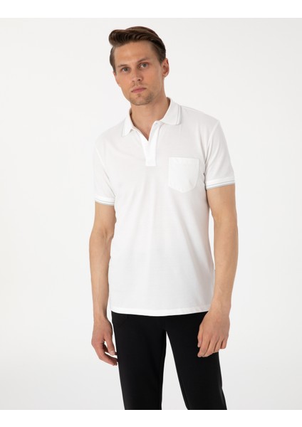Erkek Ekru Slim Fit Tişört 50302631-VR019