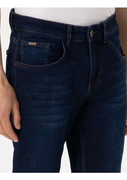 Erkek Koyu Lacivert Slim Fit Jean Pantolon 50308930-VR100