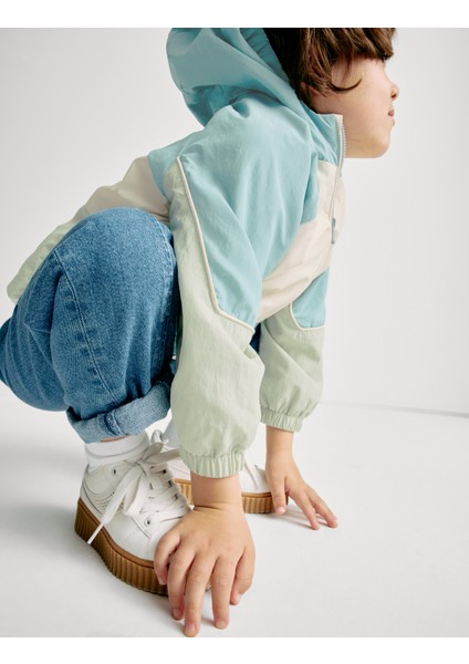 ​Stormwear™ Kapüşonlu Çocuk Rüzgarlık (2-8 Yaş)​ modelleri