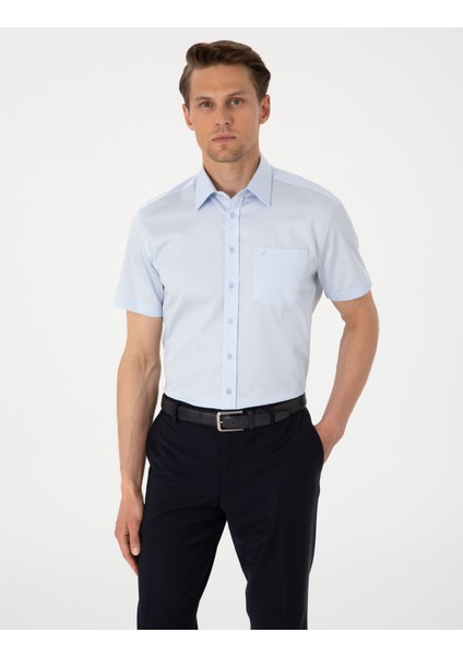 Erkek Açık Mavi Regular Fit Kısa Kollu Cepli Basic Gömlek 50302763-VR003