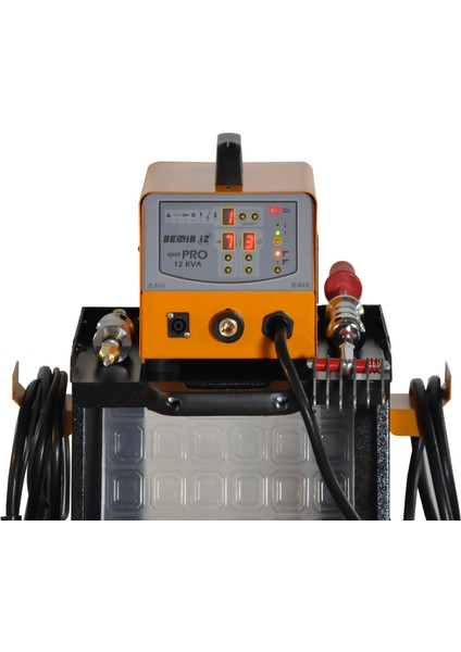 Spot PRO 12 kVA Kaporta Çektirme Makinası Sehpalı Dijital