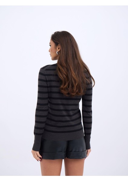 42271 Triko Çizgili Salaş Kazak-Antrasit-Siyah indirimleri