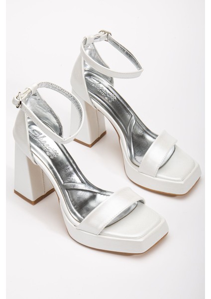 Matilda Beyaz Sedef Cilt Platformlu Açık Burunlu Kalın Topuklu Ayakkabı