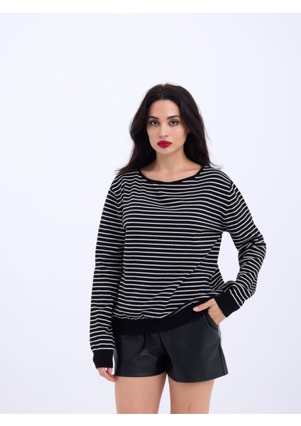 4215 Triko Çizgili Salaş Kazak-Siyah-Ekru