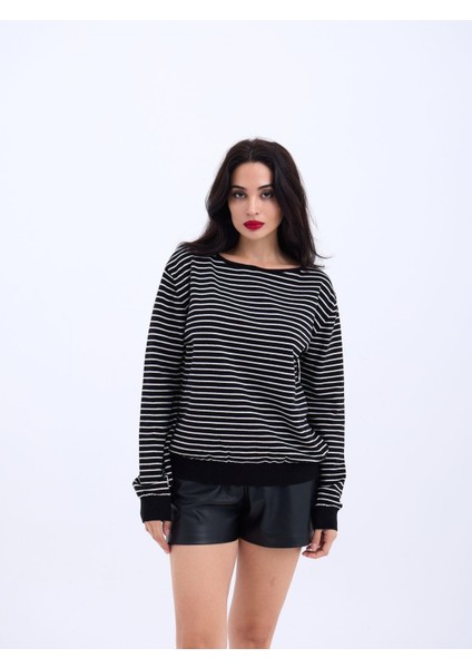 4215 Triko Çizgili Salaş Kazak-Siyah-Ekru modelleri