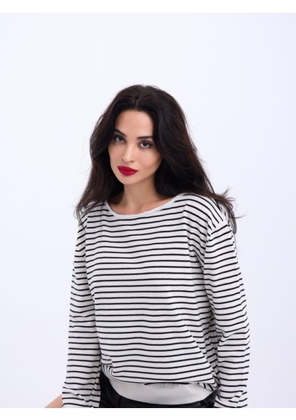 4215 Triko Çizgili Salaş Kazak-Ekru-Siyah fırsatları