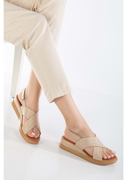 Kadın Deri Arkası Cırtlı Sandalet - Taba