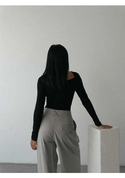 Sandy Bodysuit Önden Bağlama Detaylı - Siyah