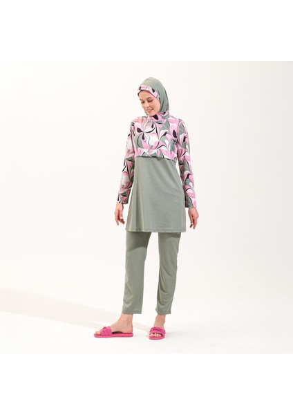 2156_Kadın Desenli Tam Kapalı 4'lü Takım Deniz/HavuzTesettür Mayo fırsatları