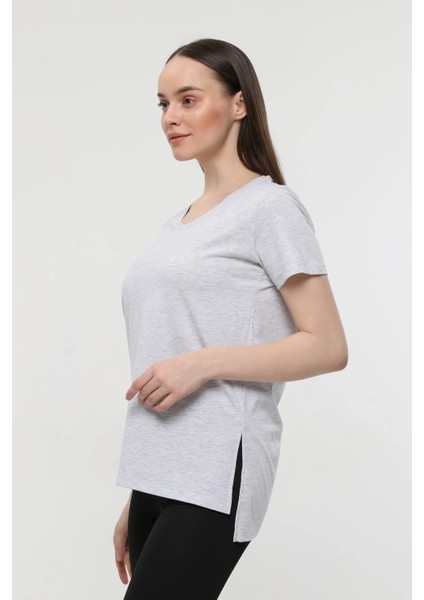 Kadın 3'lü Basic Regular Fit V Yaka Arkası Uzun Tişört Seti