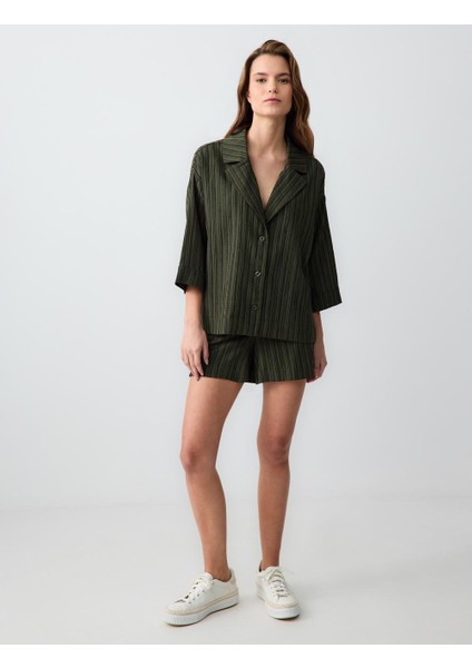 Haki Yüksek Bel Normal Paça Desenli Keten Şort fiyatları