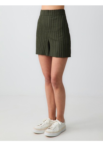 Haki Yüksek Bel Normal Paça Desenli Keten Şort indirimleri