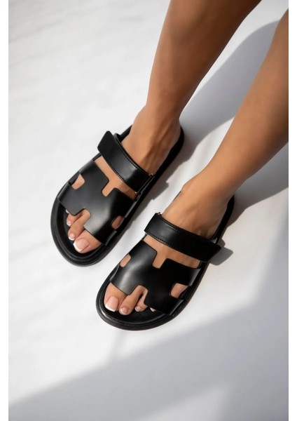 Kadın Cırt Bantlı Deri Terlik Siyah