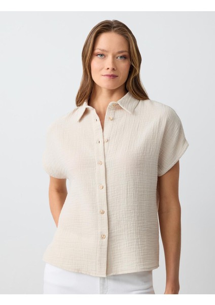 Bej Kısa Kollu Pamuklu Dokuma Gömlek