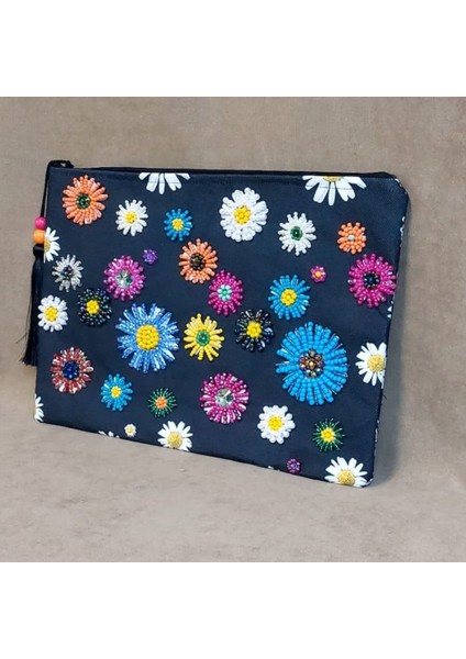 4152 El Yapımı Etnik Papatya Desenli Boncuk İşlemeli - Siyah Püsküllü Clutch Çanta indirimleri