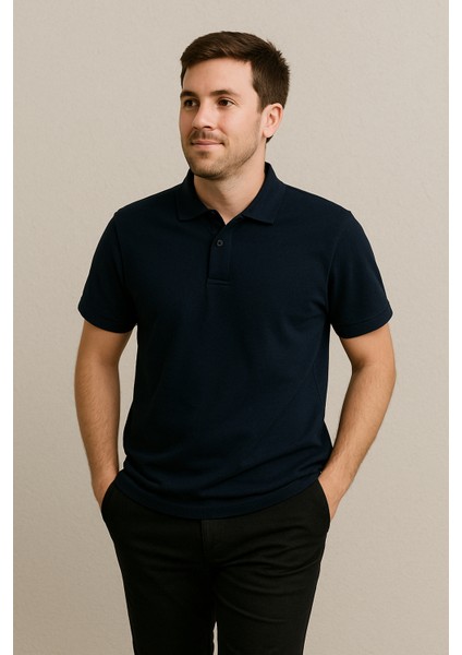 Erkek Lacivert Polo Yaka Tişört – Slim Fit, Şık ve Rahat Tasarım