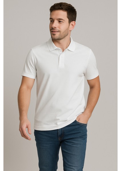 Erkek Beyaz Basic Polo Yaka Tişört - Rahat ve Şık Stil