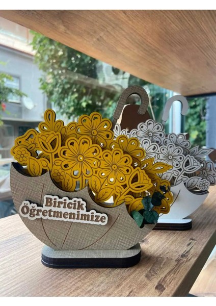 Öğretmenler Günü | Biricik Öğretmenimize Yazılı Şemsiye Çiçeklik |16*14 CM|KH6002