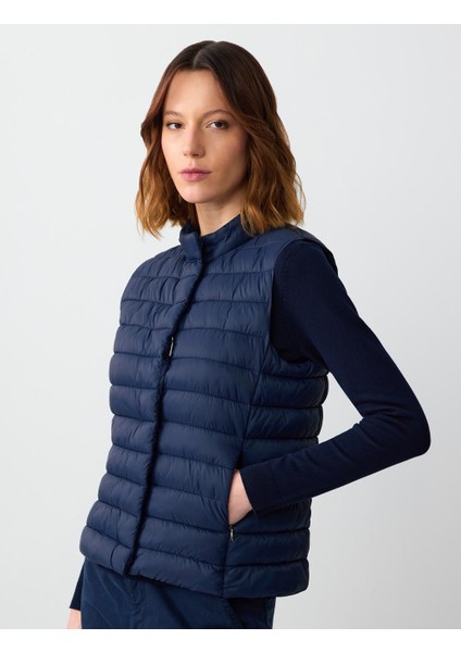 Lacivert Fermuarlı Çıt Çıt Detaylı Kolsuz Şişme Yelek