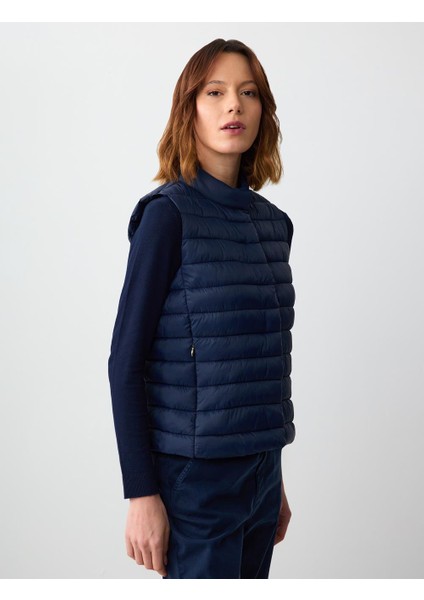 Lacivert Fermuarlı Çıt Çıt Detaylı Kolsuz Şişme Yelek fırsatları