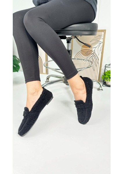 Günlük Kadın Loafer Peluş Astarlı Oval Burunlu Alçak Desenli Tabanlı Ayakkabı 375 modelleri