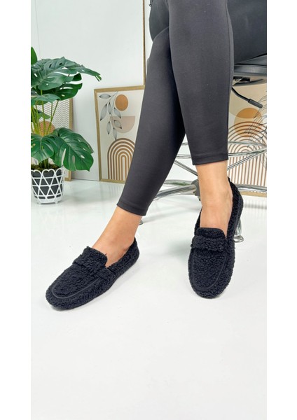 Günlük Kadın Loafer Peluş Astarlı Oval Burunlu Alçak Desenli Tabanlı Ayakkabı 375