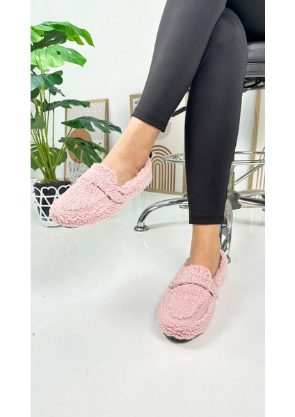 Günlük Kadın Loafer Peluş Astarlı Oval Burunlu Alçak Desenli Tabanlı Ayakkabı 375 modelleri