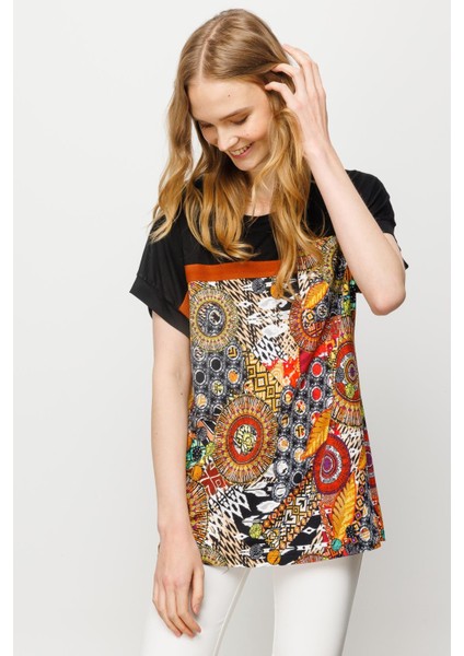 Kadın Karışık Desenli Düşük Kollu Penye T-shirt Siyah