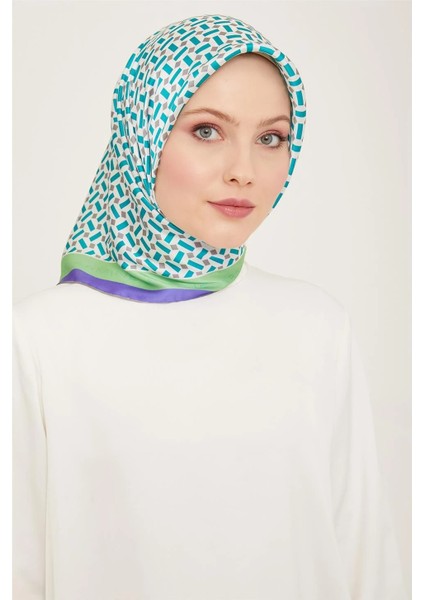51 Armine Sura Ipek Eşarp 9107D