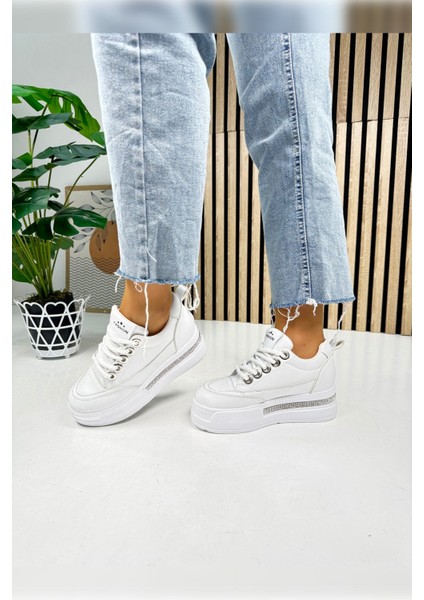 Günlük Kadın Sneaker Gizli Kalın Topuklu Taş Detaylı Oval Burun Bağcıklı Spor Ayakkabı F70